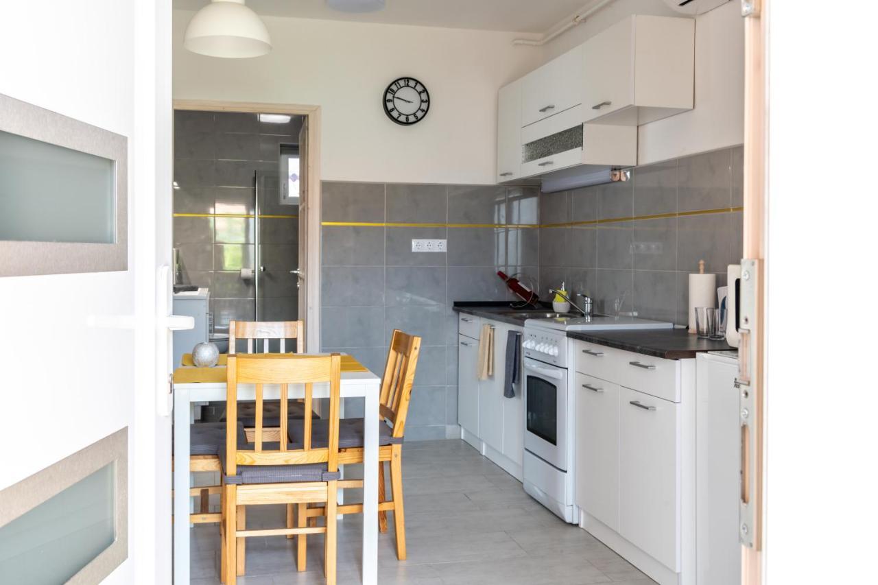 Nemeth Apartman ケストヘイ エクステリア 写真
