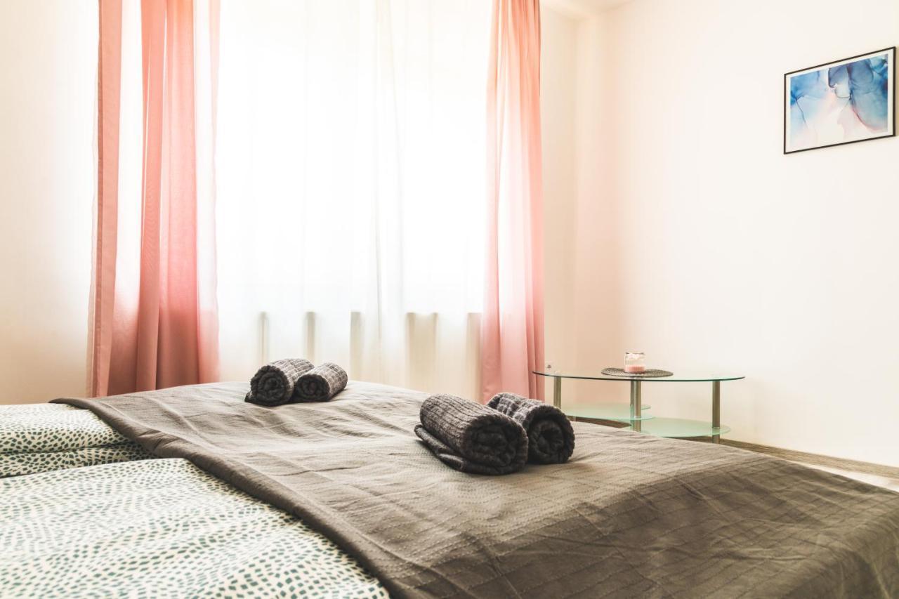 Nemeth Apartman ケストヘイ エクステリア 写真